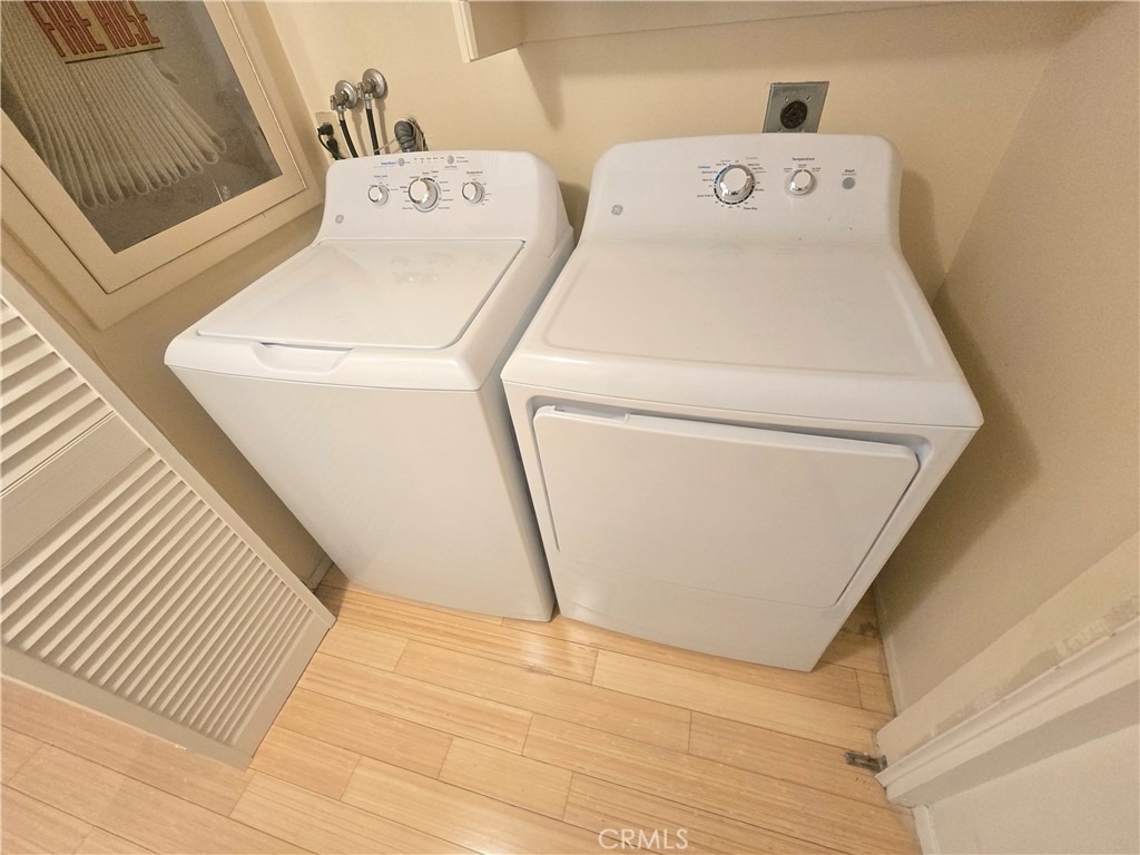8828 Pershing - Photo 22