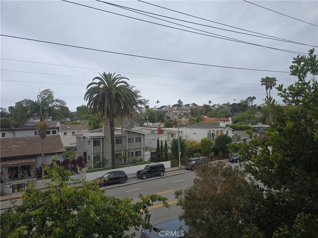 8828 Pershing - Photo 20
