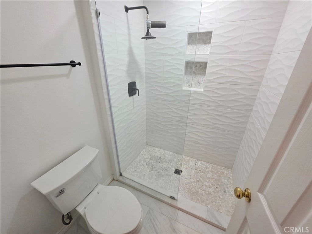 8828 Pershing - Photo 12