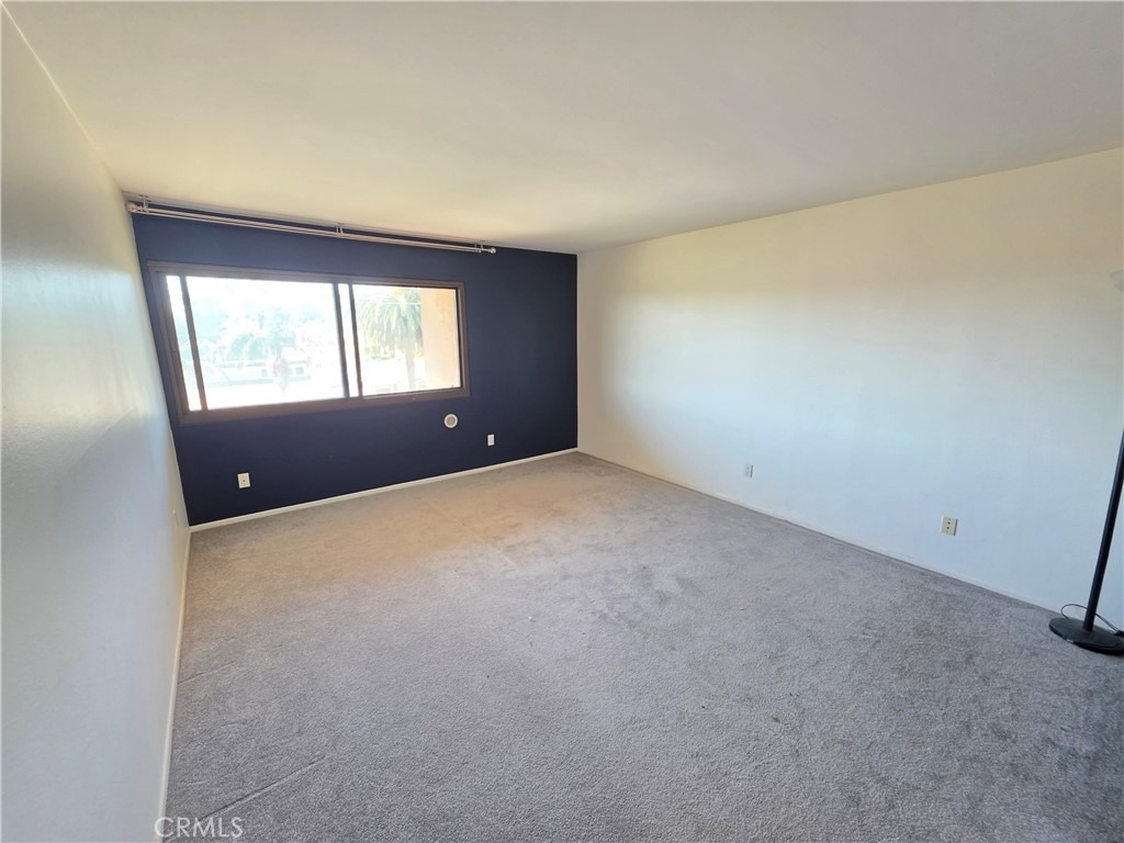 8828 Pershing - Photo 13