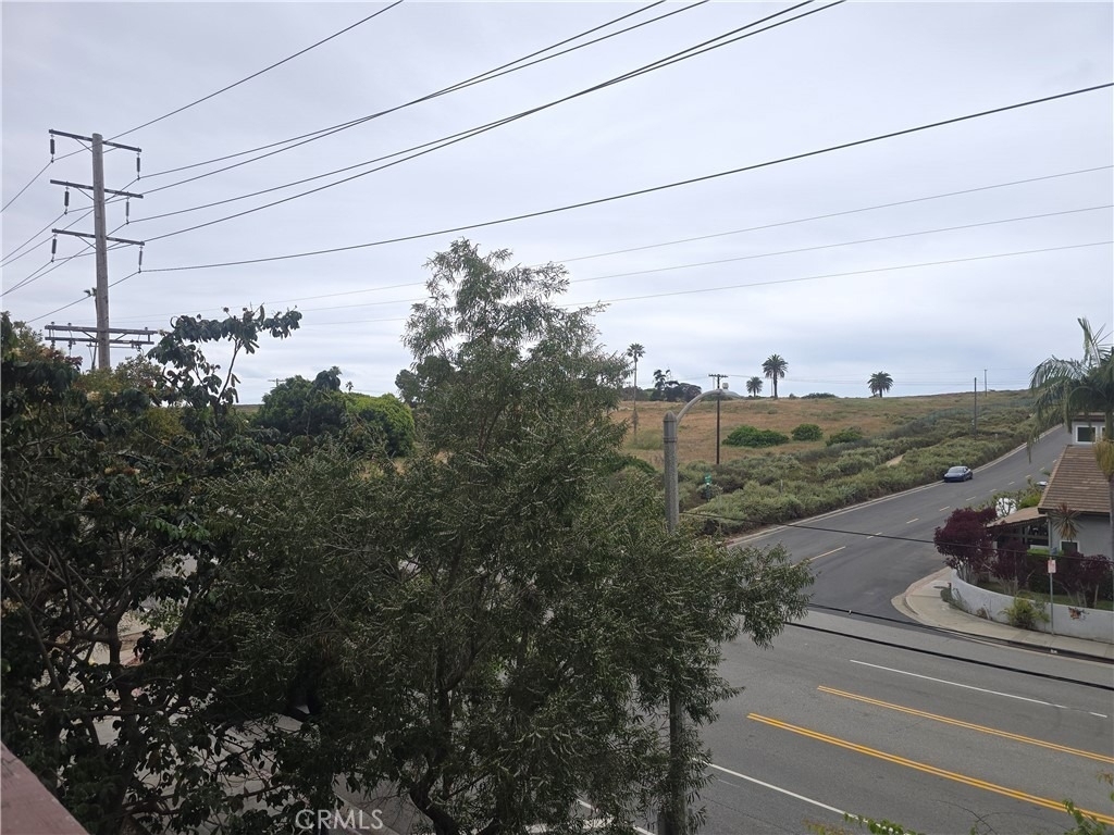 8828 Pershing - Photo 18