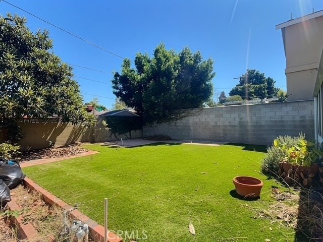 26420 Pineknoll - Photo 15