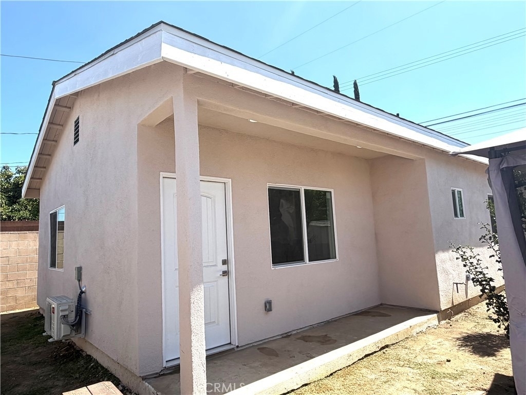 1544 N Hacienda - Photo 0