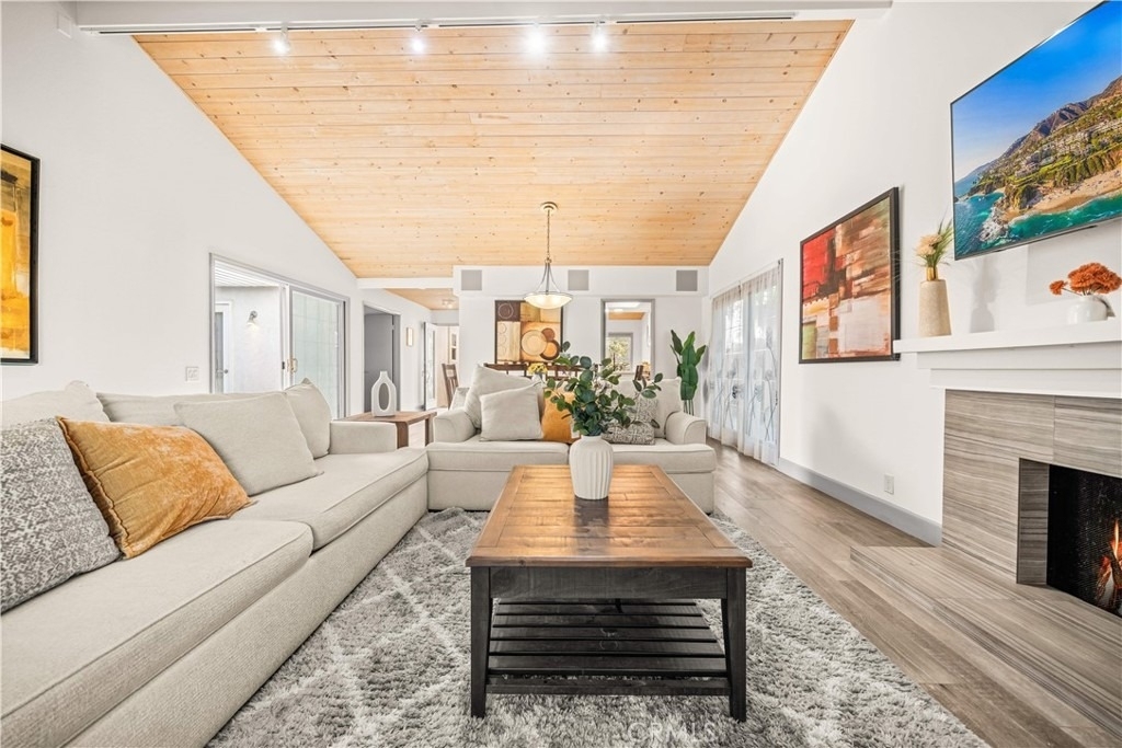 58 Fulton - Photo 18