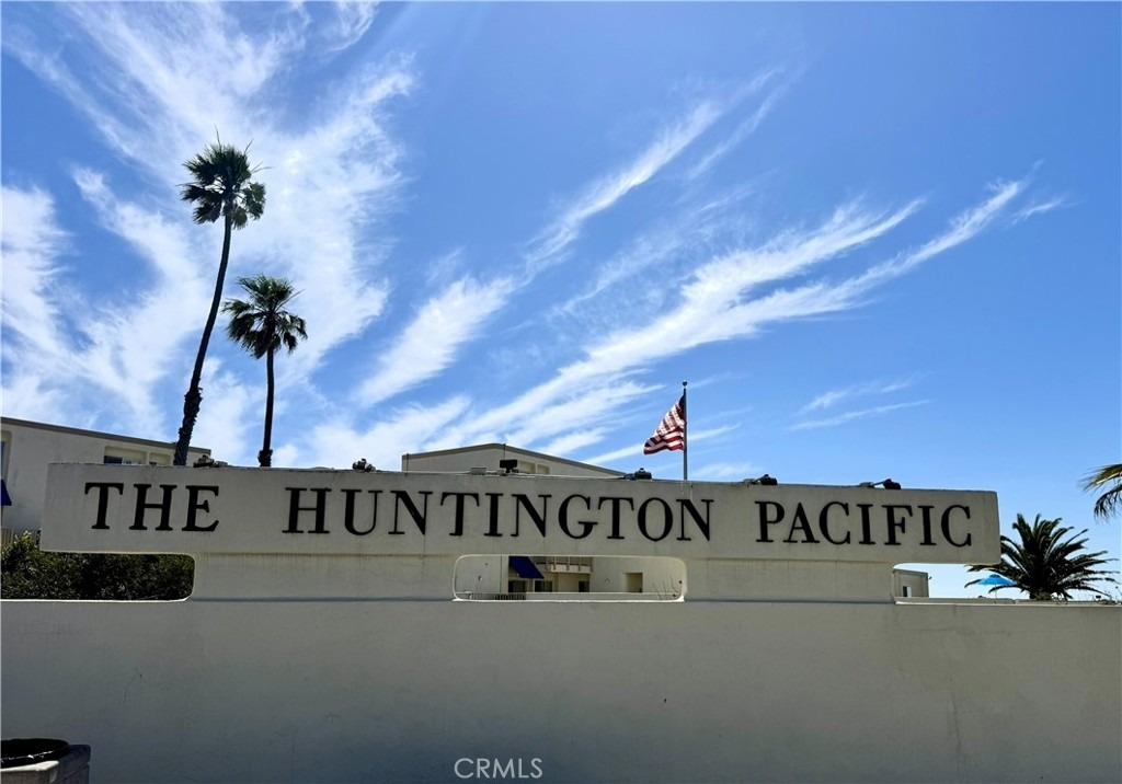 711 Pacific Coast - Photo 29