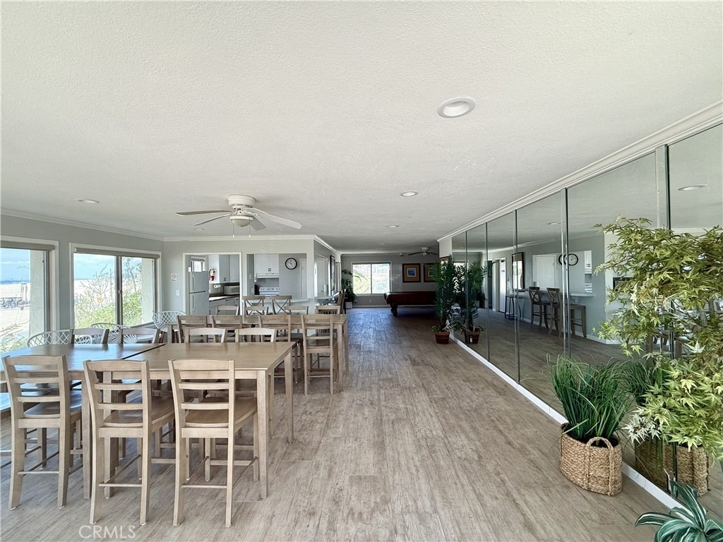 711 Pacific Coast - Photo 16