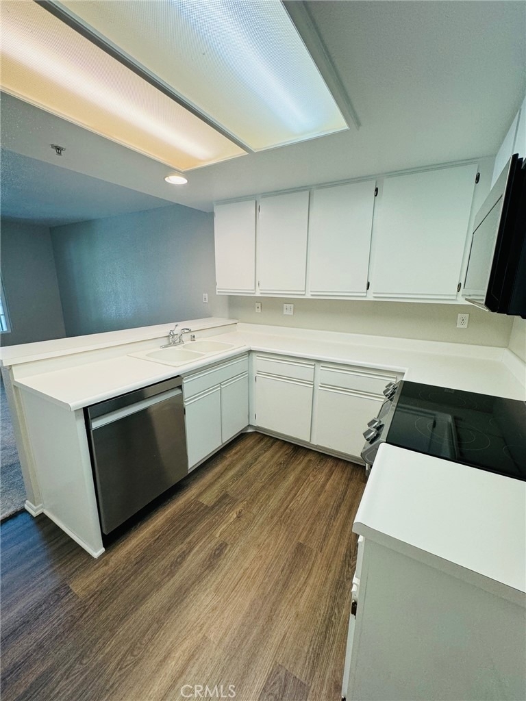 2800 Keller Drive - Photo 3