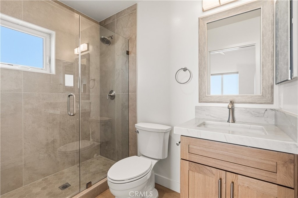 215 Oceanside Blvd - Photo 10