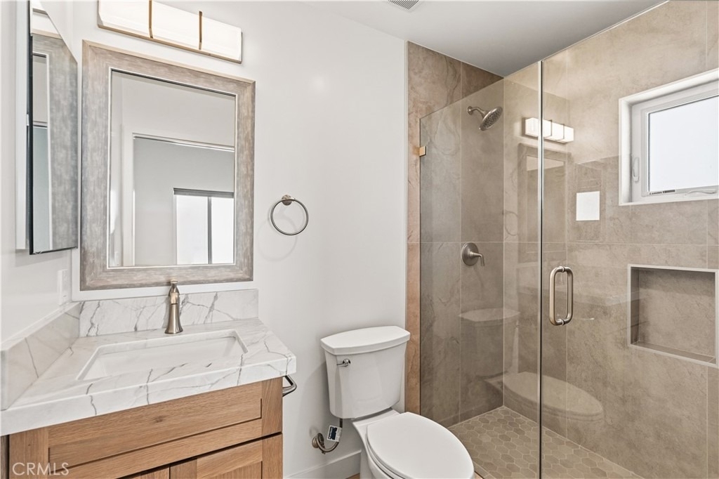 215 Oceanside Blvd - Photo 10