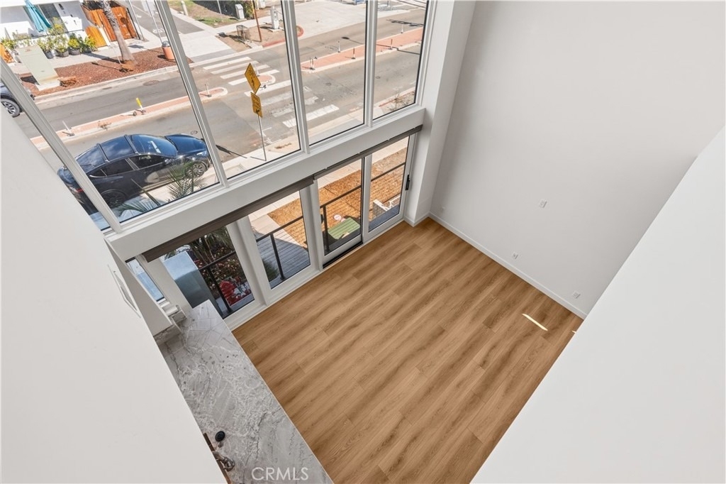 215 Oceanside Blvd - Photo 11