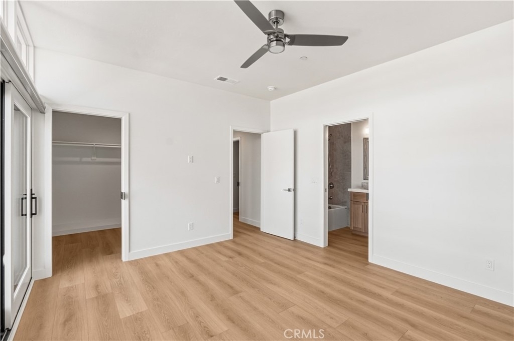 215 Oceanside Blvd - Photo 6