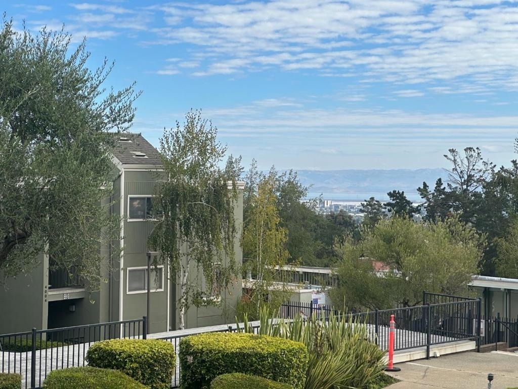 4004 Farm Hill Boulevard - Photo 1