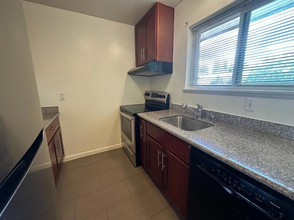 4004 Farm Hill Boulevard - Photo 12