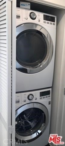 2207 Selig - Photo 0