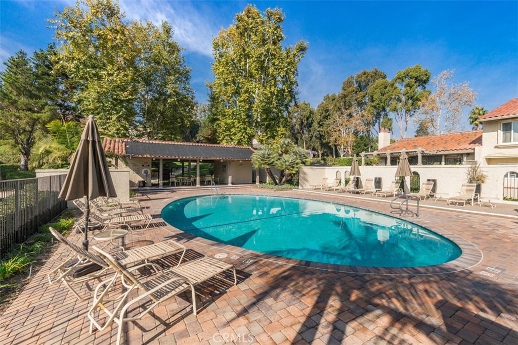 25572 Spinnaker Drive - Photo 33
