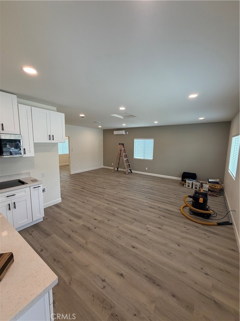 5252 Sierra St - Photo 1
