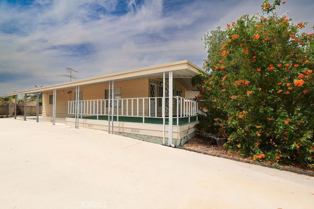 282 N La Paloma - Photo 0