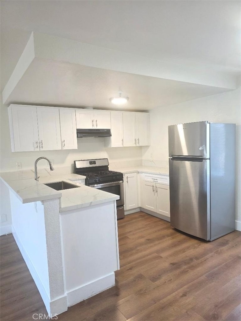 4326 W 142nd Street - Photo 9
