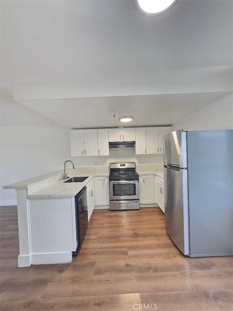4326 W 142nd Street - Photo 8