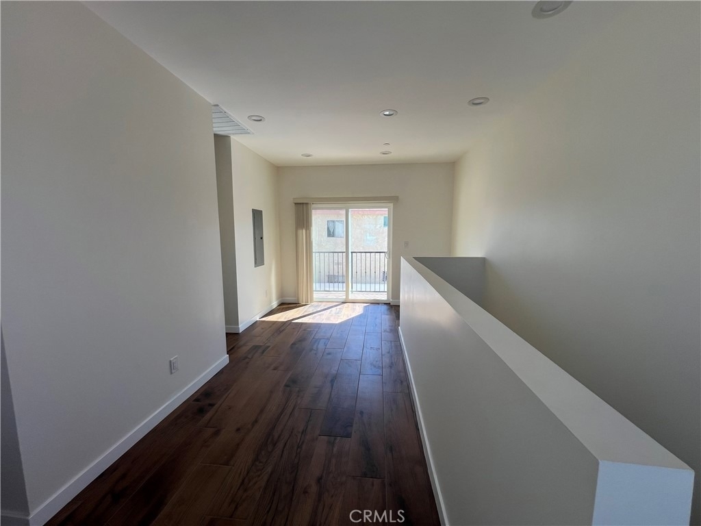 4705 Acacia Street - Photo 5