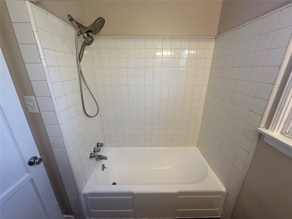 901 N San Gabriel Avenue - Photo 10