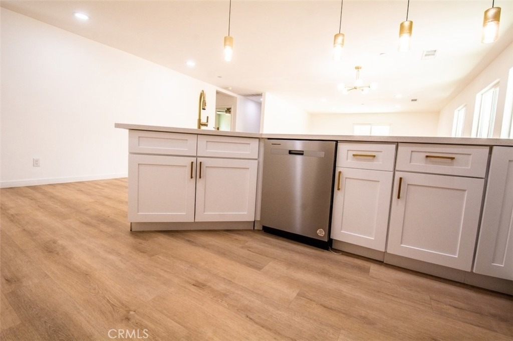 8258 Bennett Avenue - Photo 14