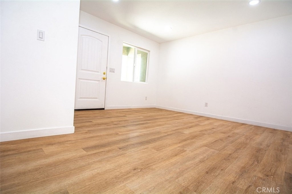 8258 Bennett Avenue - Photo 20
