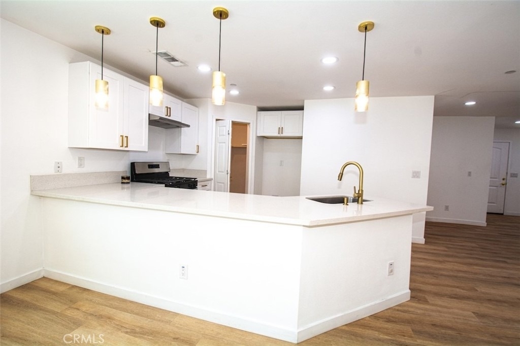 8258 Bennett Avenue - Photo 5