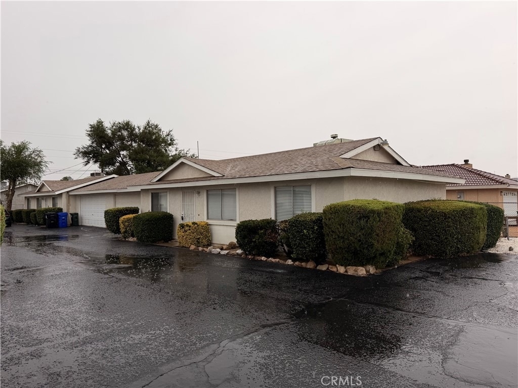 21560 Laguna - Photo 0