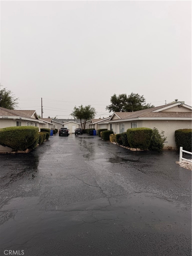 21560 Laguna - Photo 1