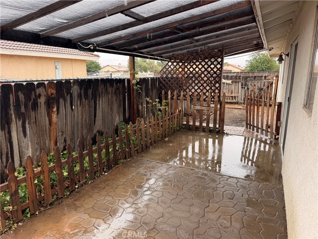 21560 Laguna - Photo 9