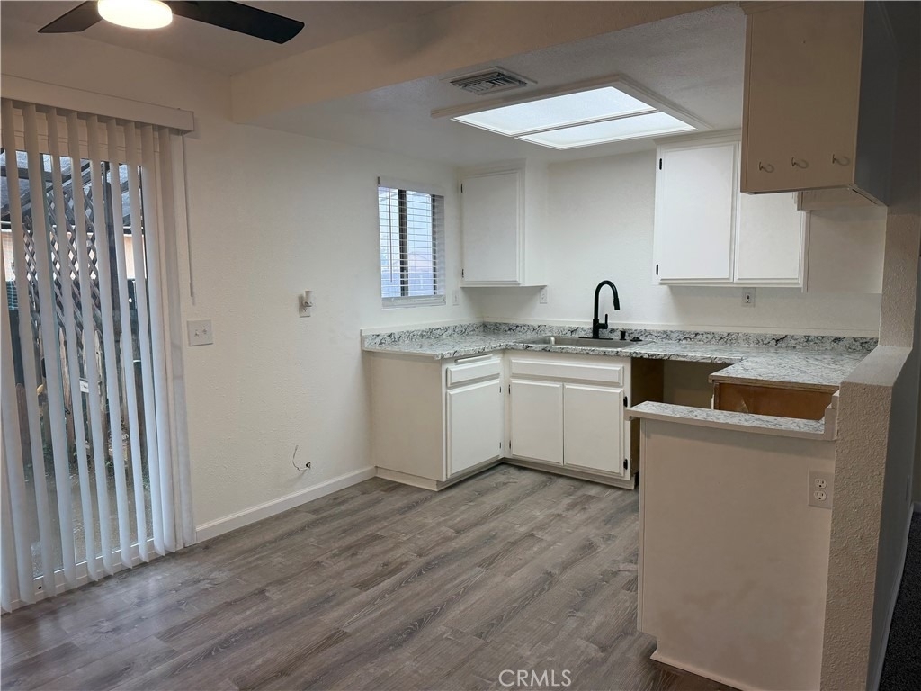 21560 Laguna - Photo 5