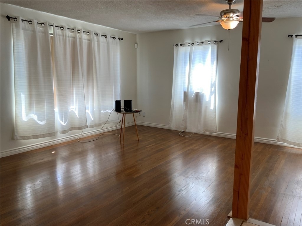 580 N Lilac - Photo 2