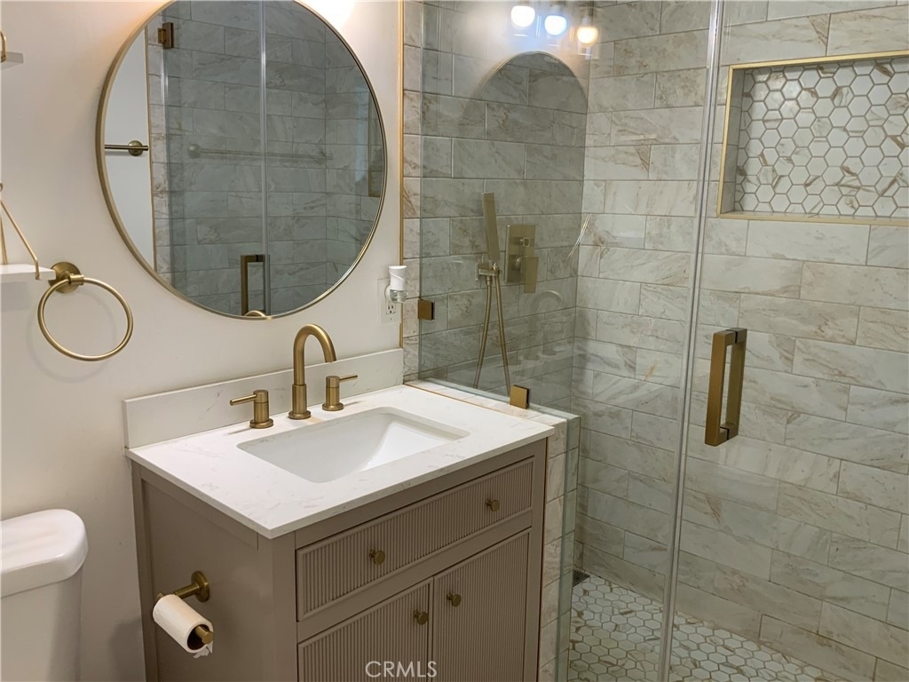 580 N Lilac - Photo 3