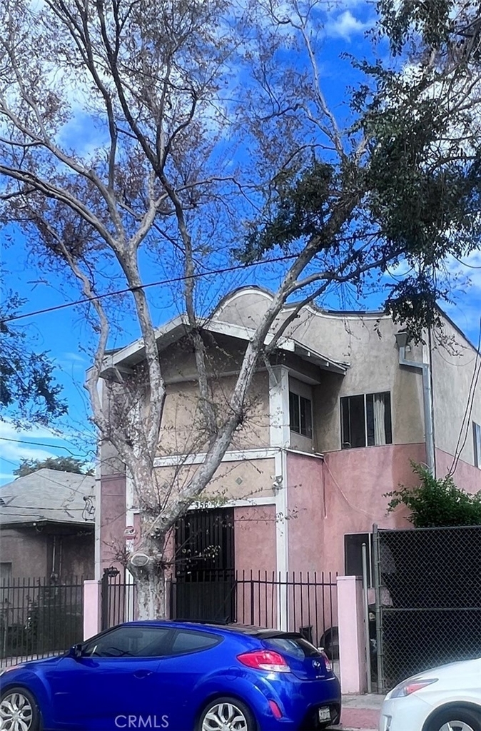 356 1/2 Gless Street - Photo 0