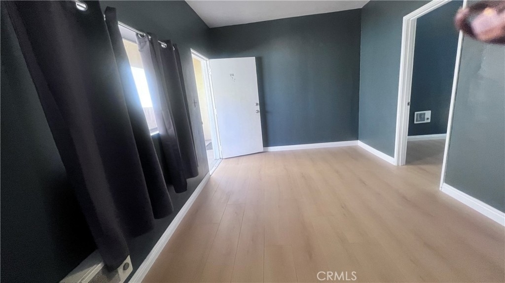 356 1/2 Gless Street - Photo 2