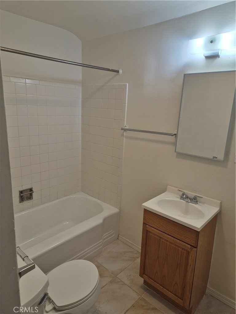118 1/2 Fano Street - Photo 5
