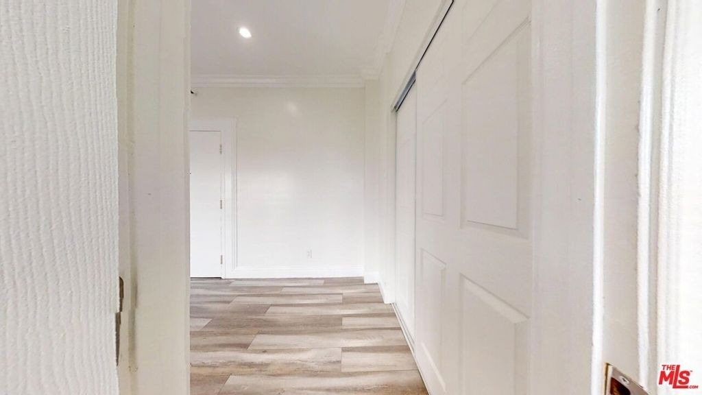 738 New Hampshire Avenue - Photo 3