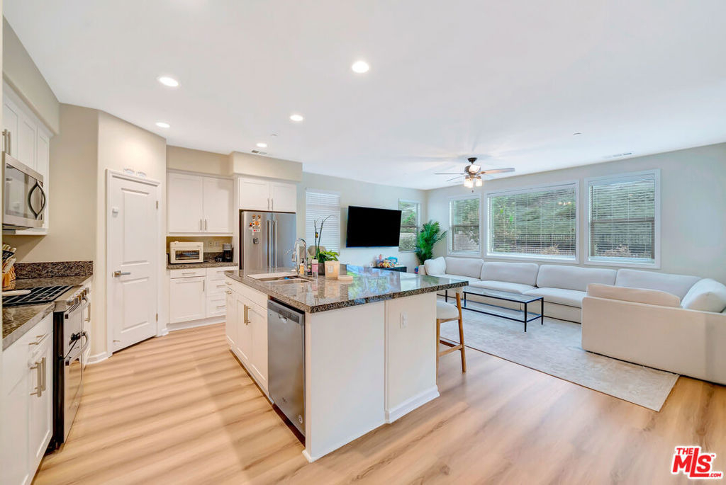 25151 Golden Maple Drive - Photo 18