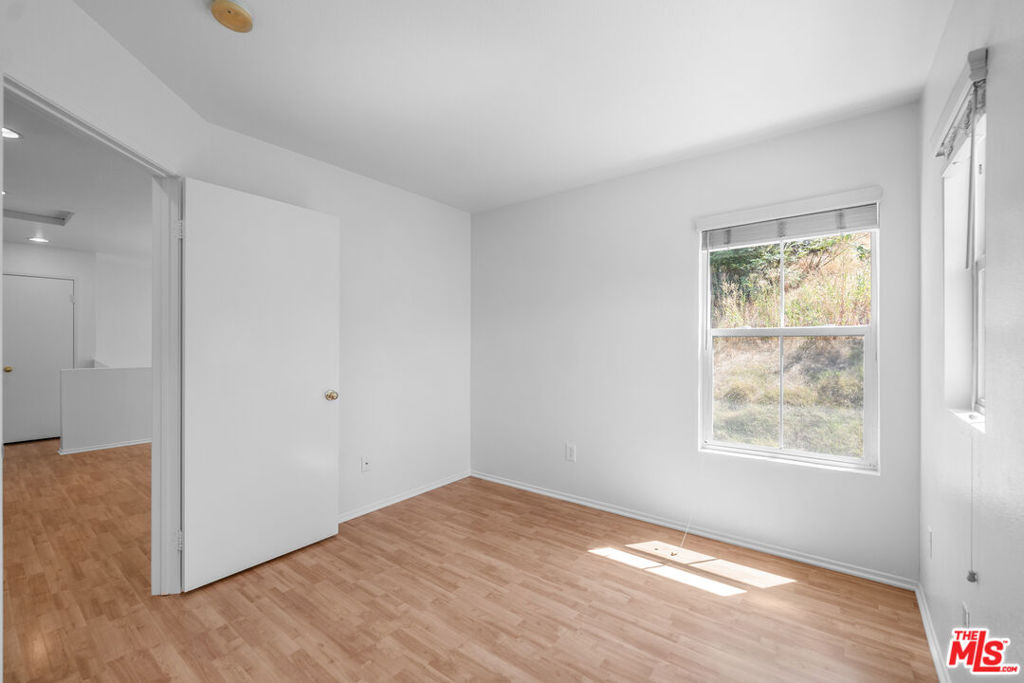1415 Eudora Court - Photo 15