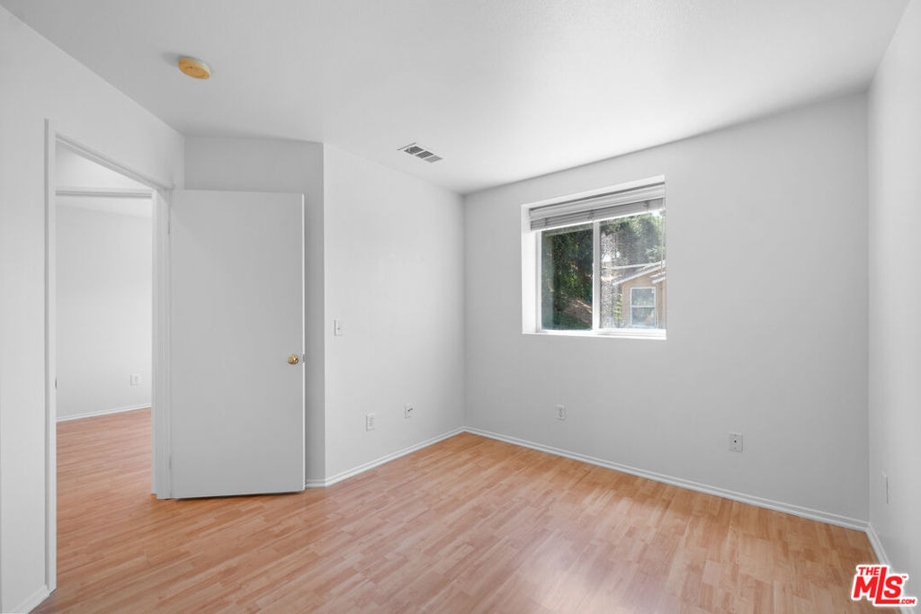 1415 Eudora Court - Photo 12