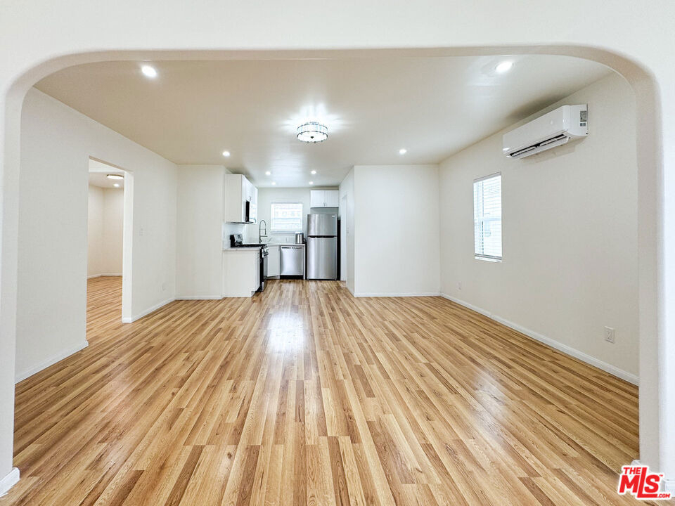 2516 Lucerne Avenue - Photo 4