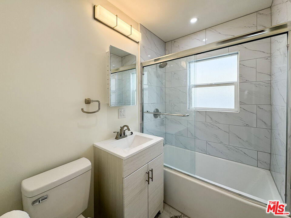 2516 Lucerne Avenue - Photo 16