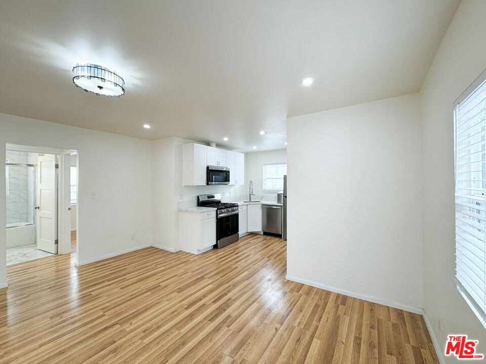 2516 Lucerne Avenue - Photo 6
