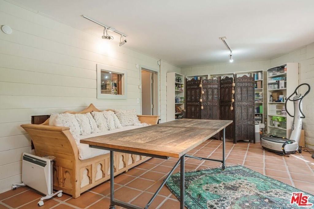21330 Encina Road - Photo 15