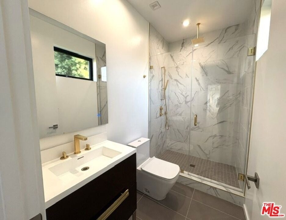 4338 Huntley Avenue - Photo 23