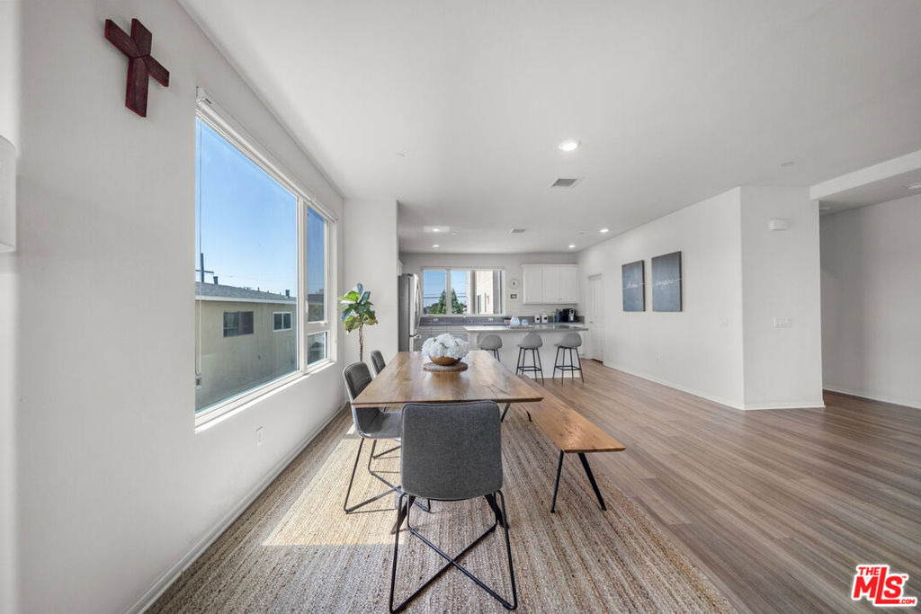 10712 Parrot Avenue - Photo 15