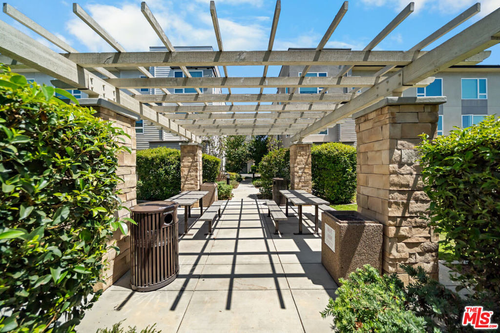 10712 Parrot Avenue - Photo 44