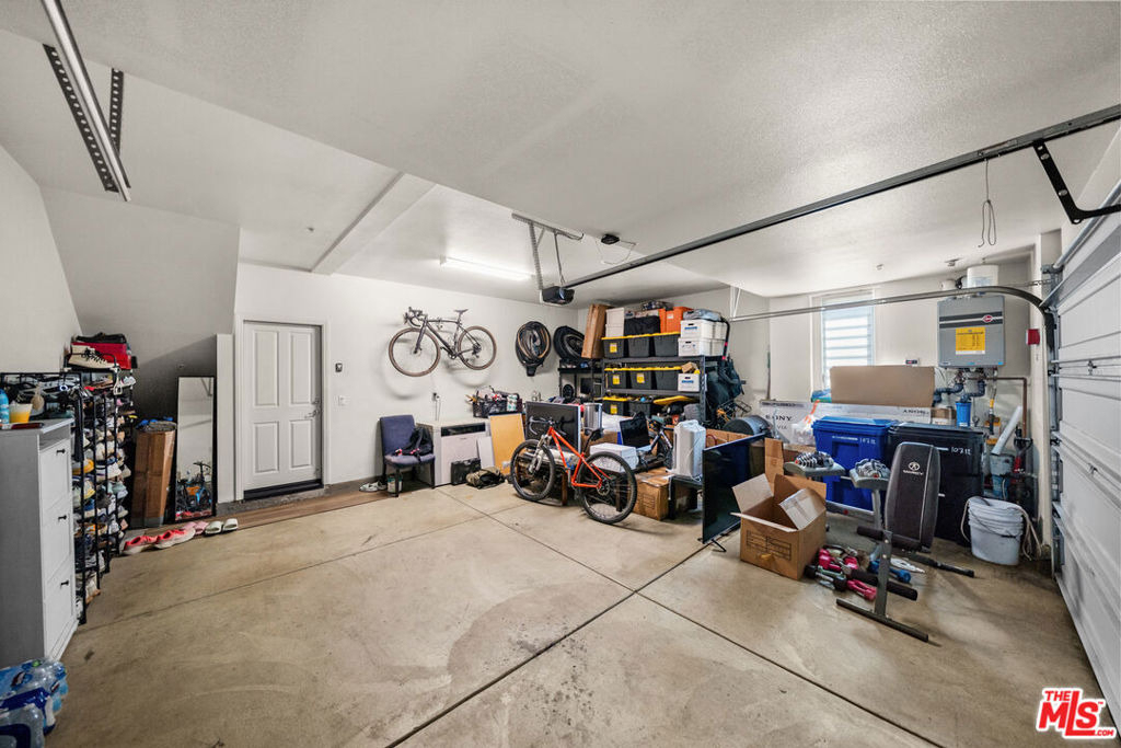 10712 Parrot Avenue - Photo 33
