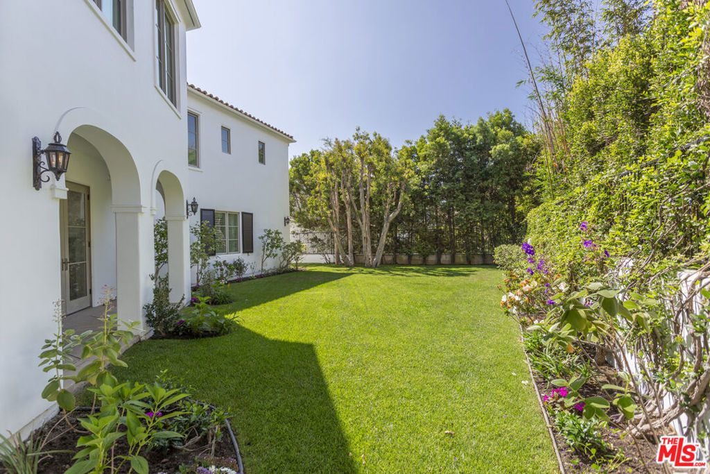 763 Patterson Place - Photo 1